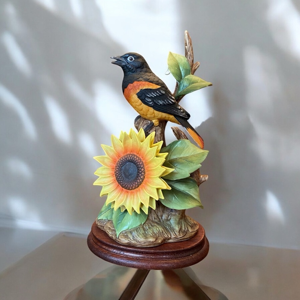 VTG Andrea by Sadek Baltimore Oriole Porcelain Bird Figurine Sunflower Japan